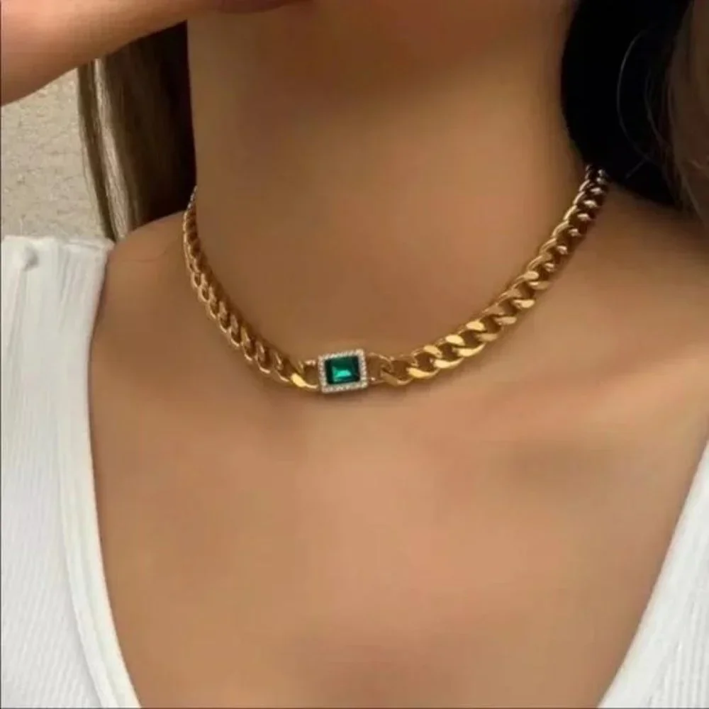 CHUNKY CHAIN 18K GOLD CHOKER NECKLACE, NICE NECKLACE, CUTE NECKLACE - Picture 2 of 9